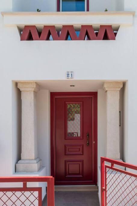 Casa Dos Terracos Apartamentos ساو مارتينهو دو بورتو المظهر الخارجي الصورة